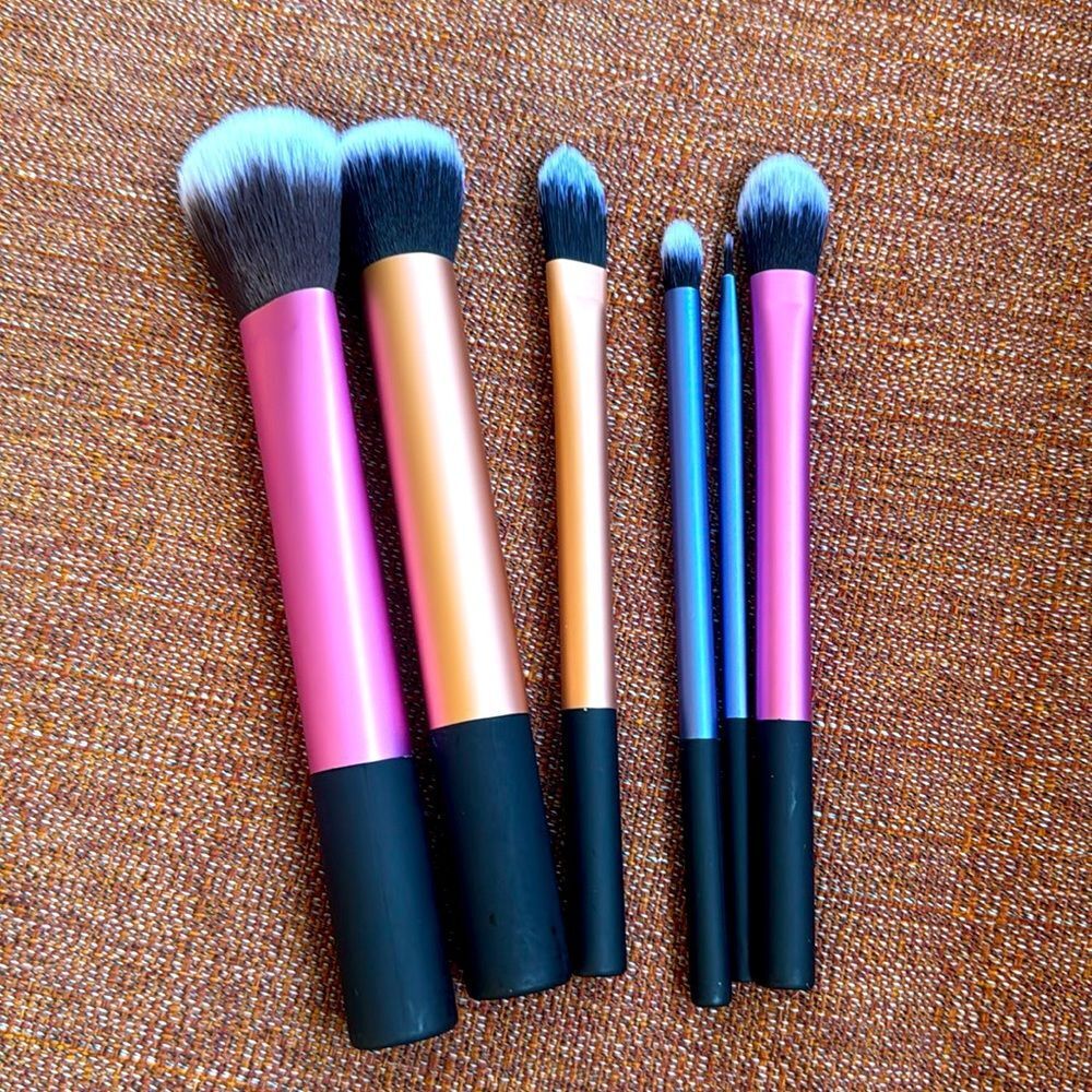 Make up fluffy face brushes set